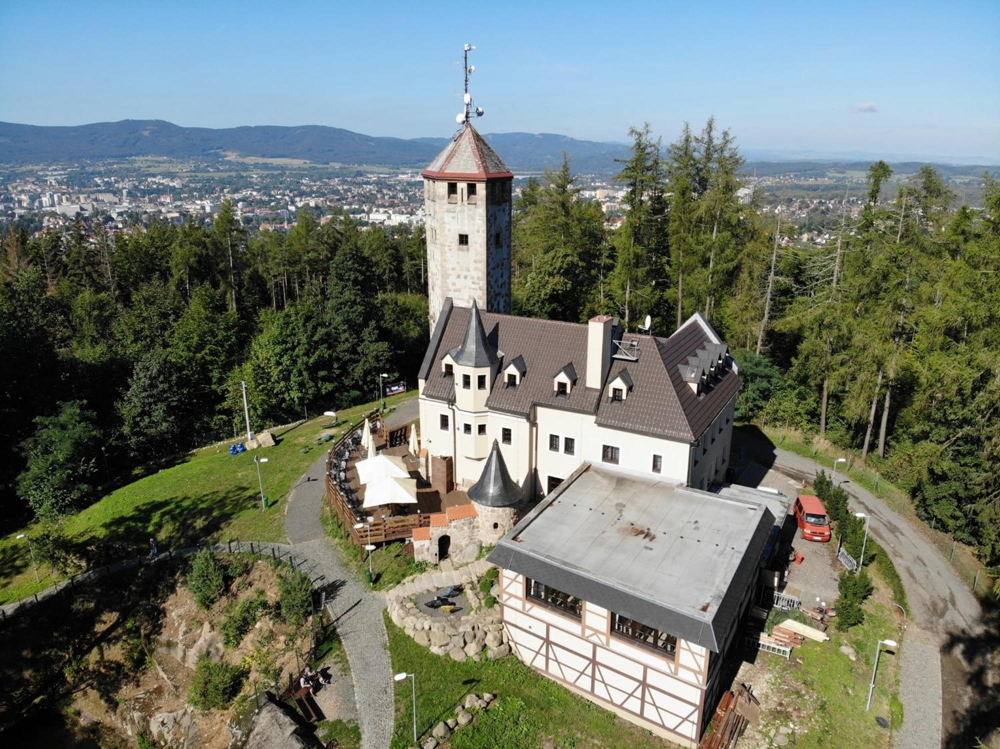 Wellness Hotel Liberecka Vysina Экстерьер фото